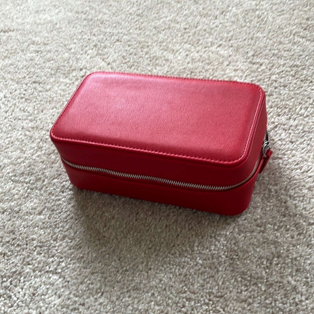 Travel jewelry box red NWOT